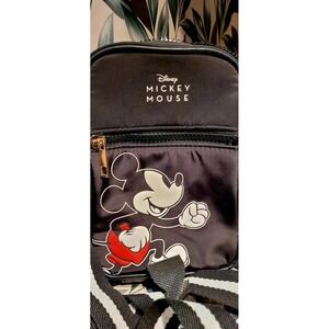 *RESCUE ANIMAL FUNDRAISER*RARE Bioworld X Disney Mickey Mouse Crossbody Bag Zip